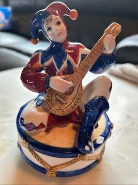 Porcelain Harlequin Musician Figurine in Red & Blue - plays music